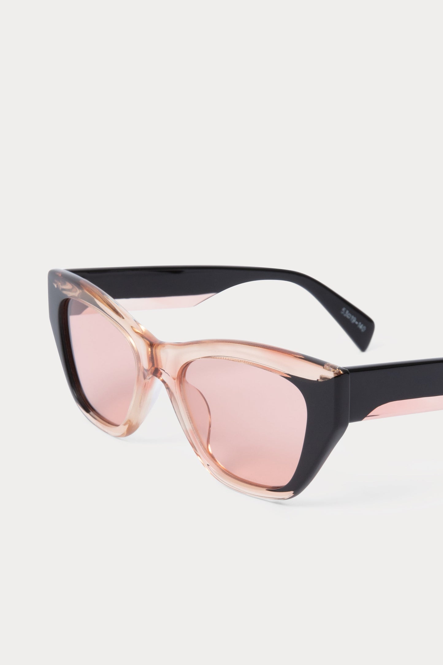 Rachel Comey | Ayres Sunglasses Black\/Clear Pink
