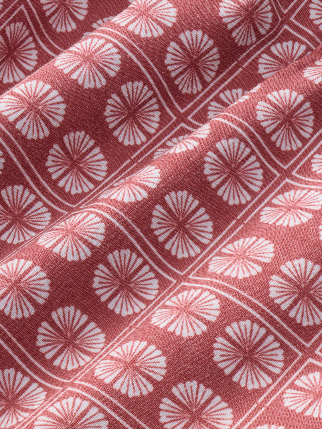 Fair Harbor Bayberry Trunk - Redstone Sand Dollar