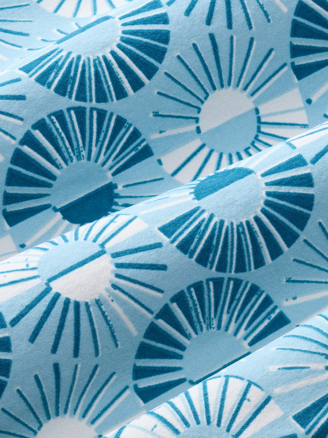 Fair Harbor Bungalow Trunk - Bay Blue Sunburst